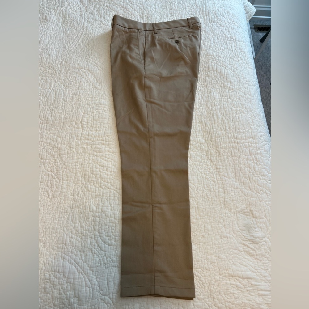 Old Navy Men’s Slim Dress Pants NWOT